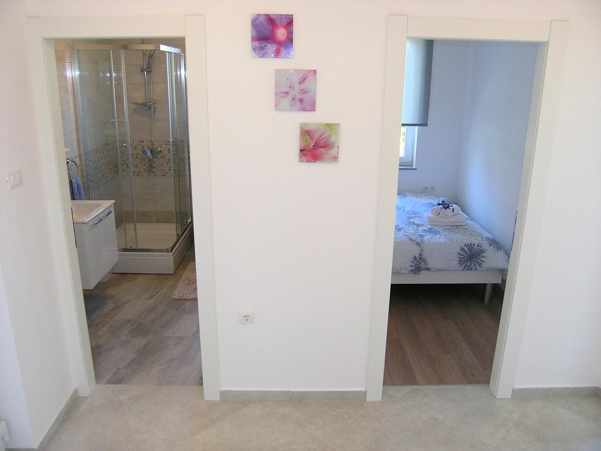 Apartman Danijel Кърк Екстериор снимка