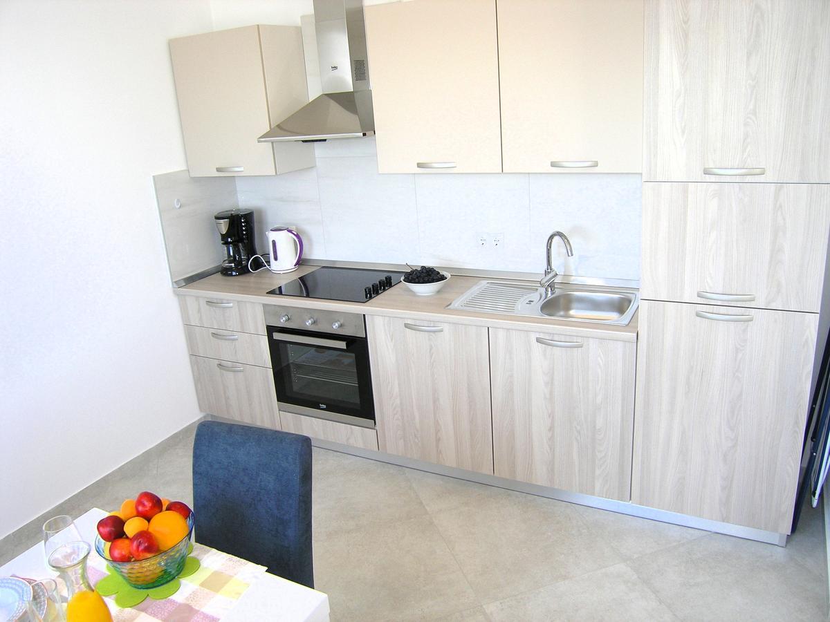 Apartman Danijel Кърк Екстериор снимка