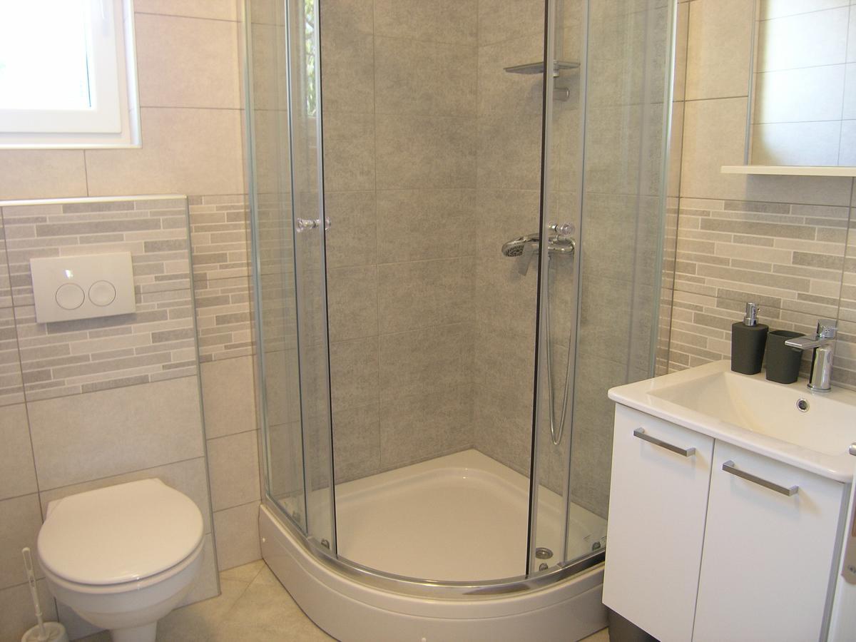 Apartman Danijel Кърк Екстериор снимка