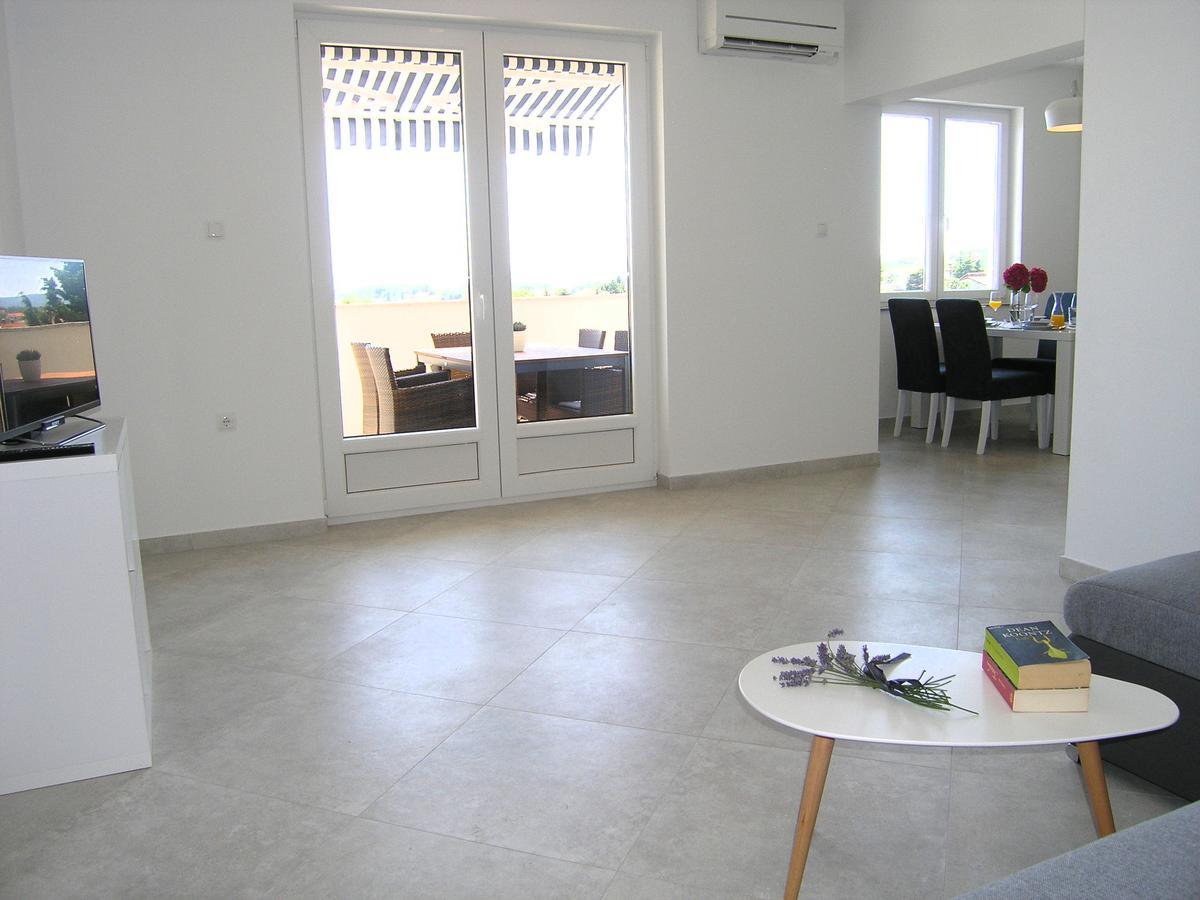 Apartman Danijel Кърк Екстериор снимка